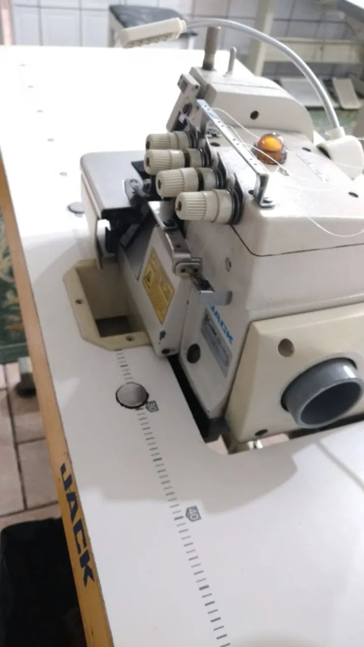 Maquina de costura Industrial Interlok - Foto 4
