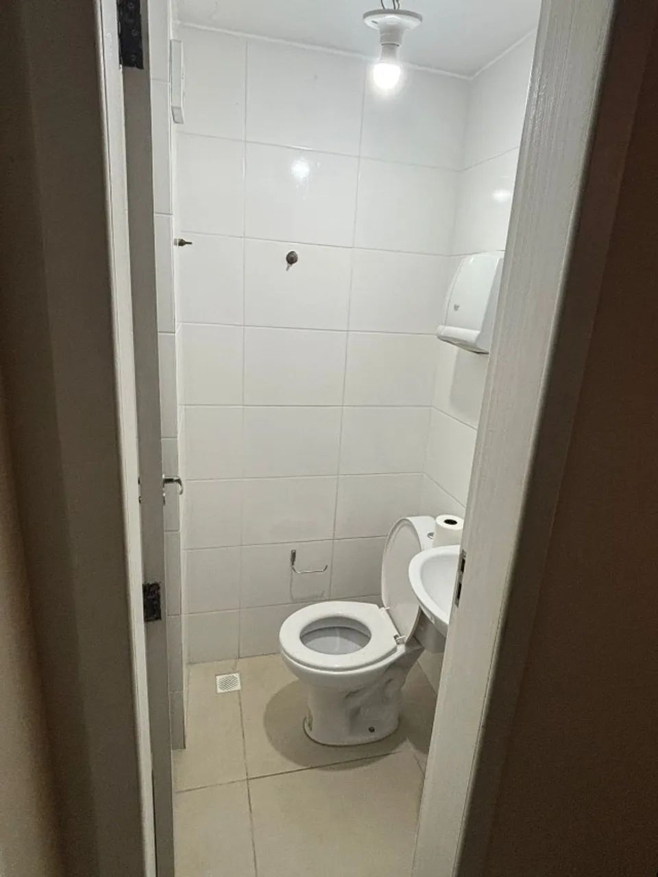 Sala Comercial / Loja Comercial Avenida das Torres São José - Foto 3