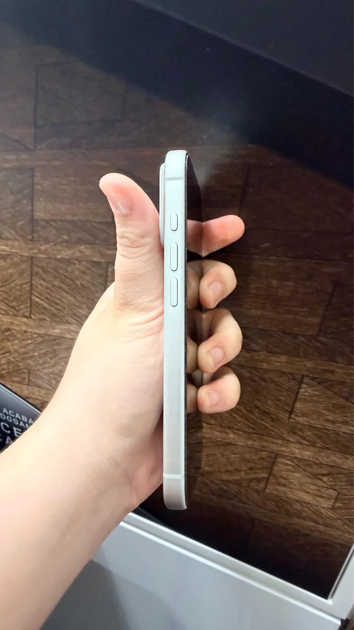 Iphone 17 pro zerado