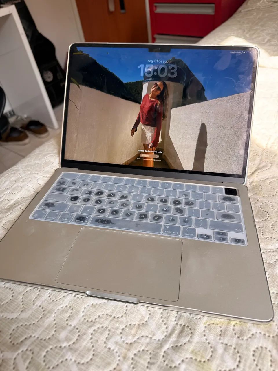 Macbook M2 