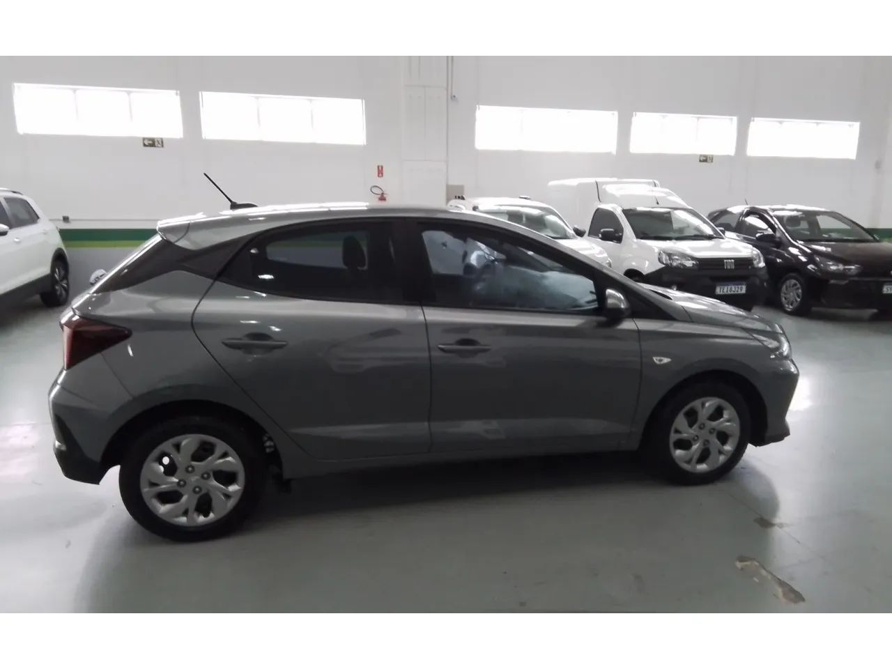 Hyundai HB20 Comfort 1.0 Flex 12V Mec., foto 7 de 9