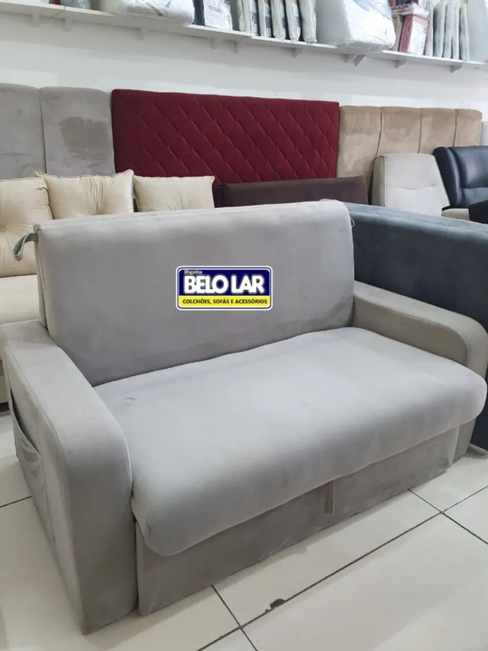 Sofá cama Retrátil Com Baú  - Foto 2