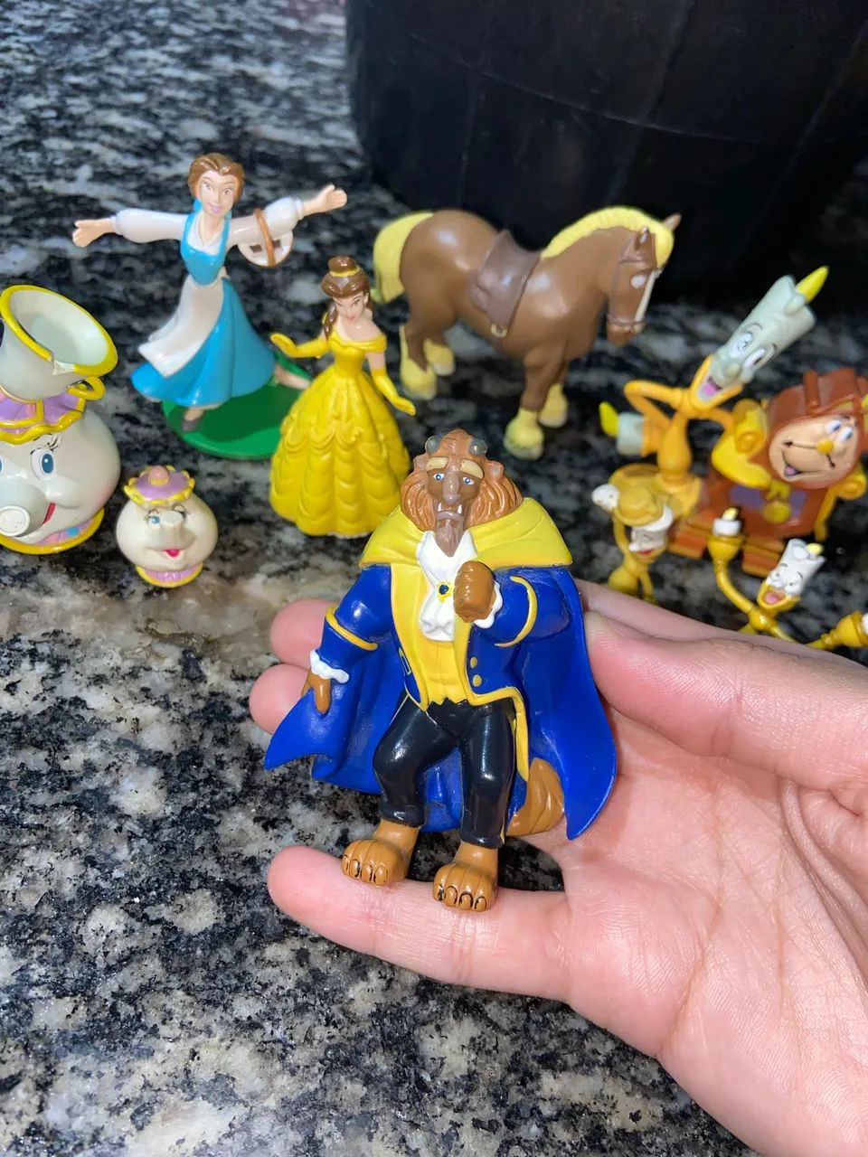 Miniaturas Bela ea Fera lote antigas