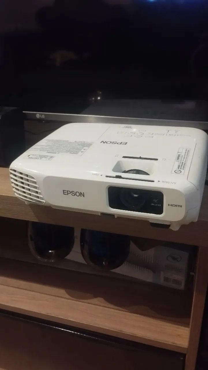 Projetor Epson . Excelente!