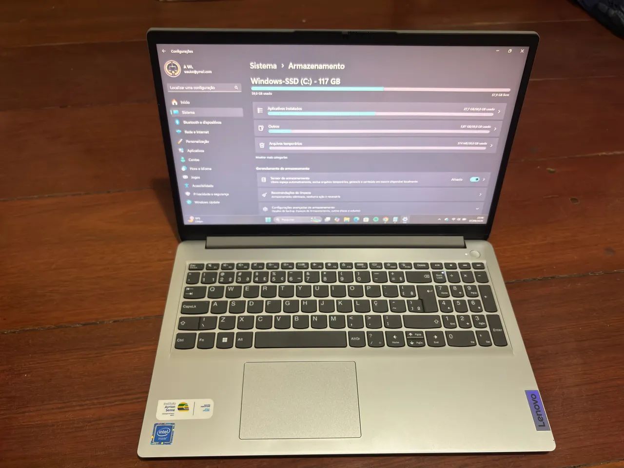 Notebook Lenovo Slin  - Foto 2