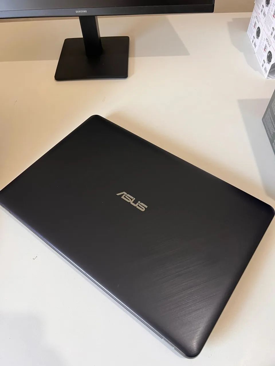 Notebook ASUS l COM GARANTIA - Foto 2
