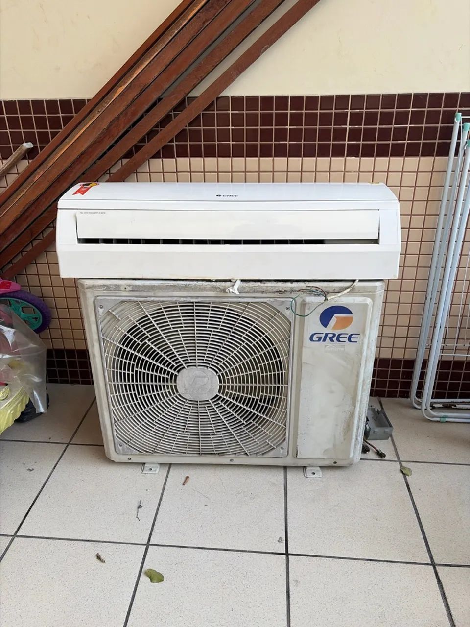 Vendo split inverter 18000 btus gree 