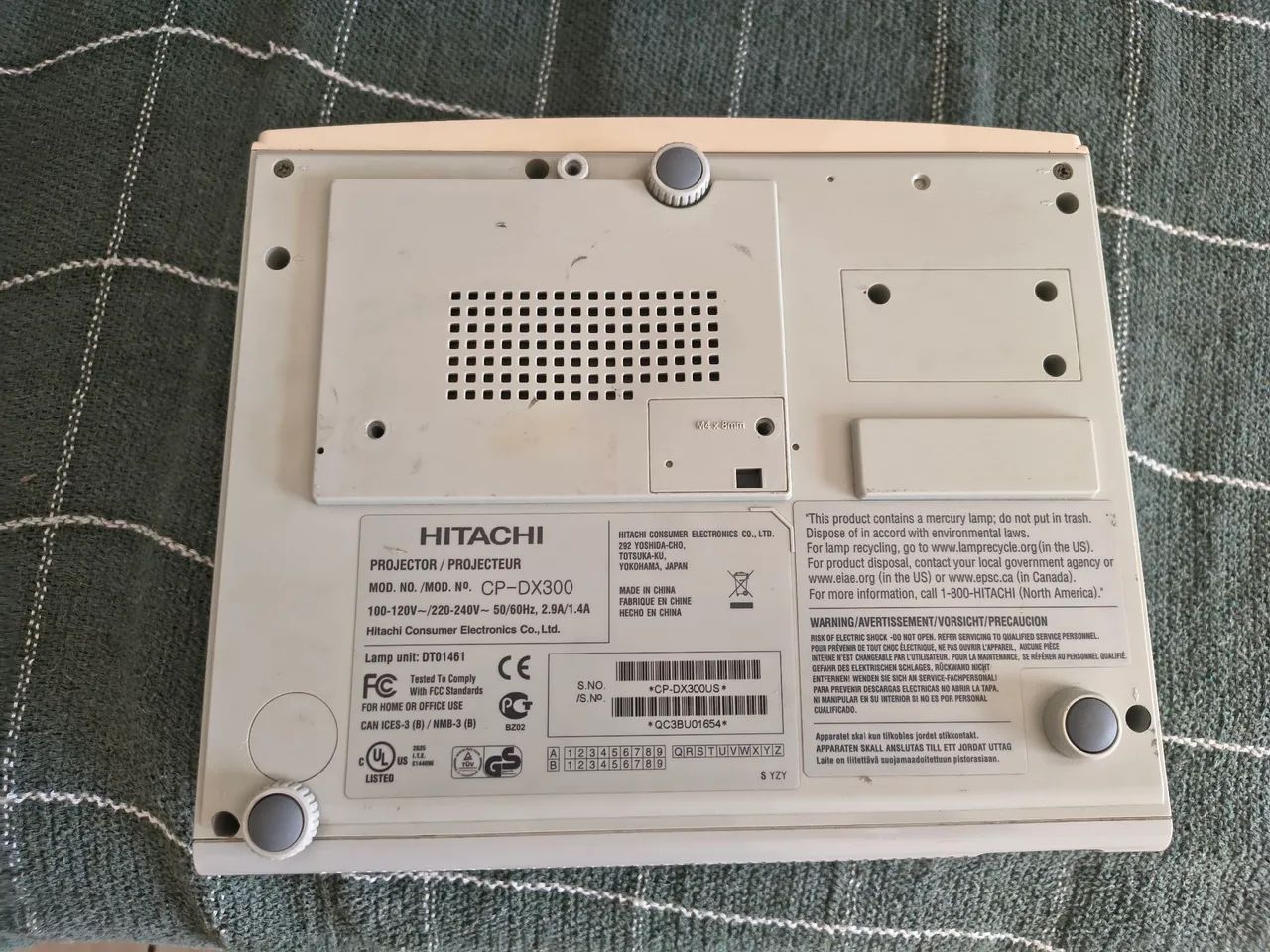 Projetor HITACHI  - Foto 4