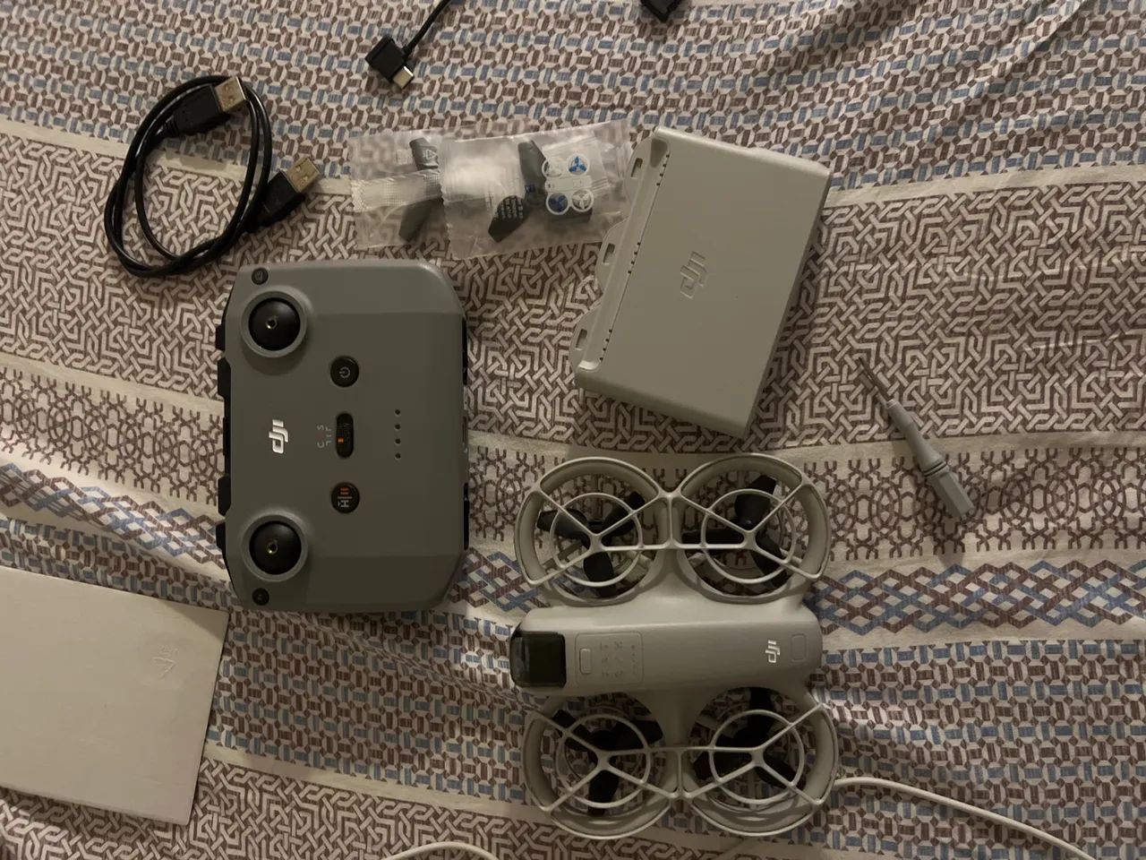 DRONE DJI NEO 