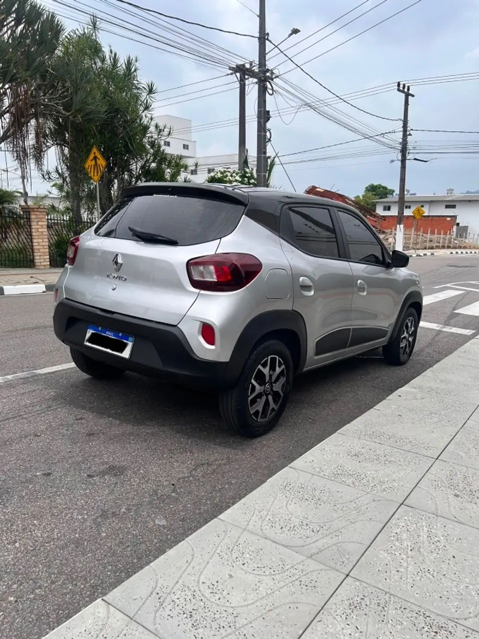 Renault Kwid Intense 1.0 Flex 12V 5P Mec. 2023 - Foto 3
