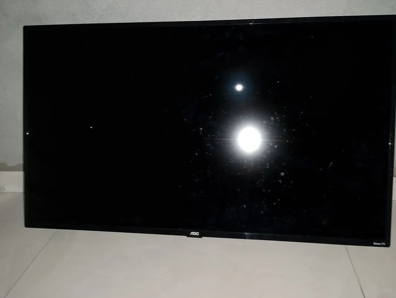 Tv Roku 43 polegadas tela com defeito  - Foto 2