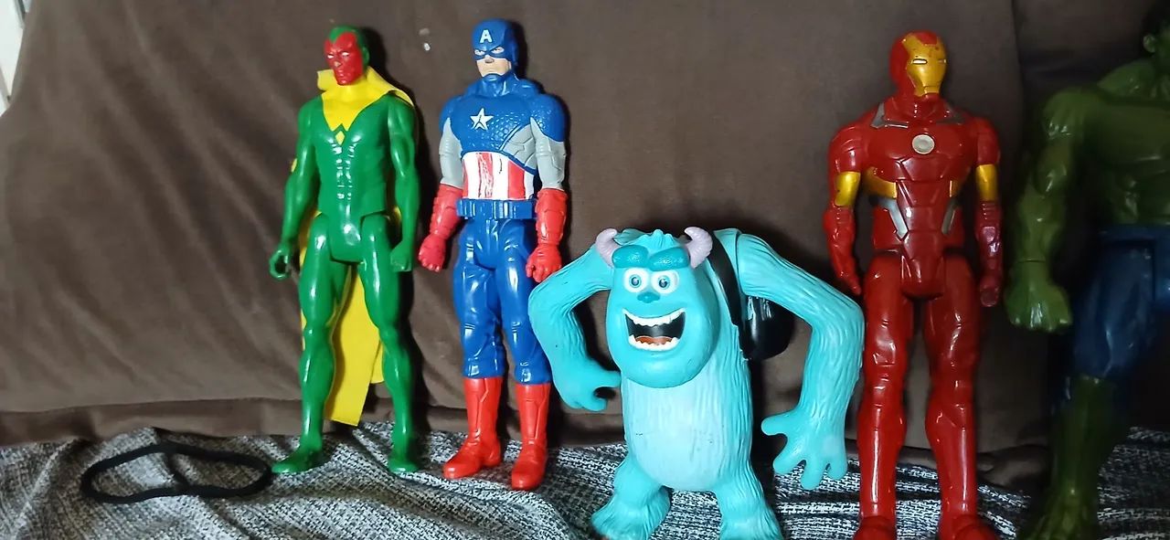 Bonecos de Ação Super-Heróis - Foto 2