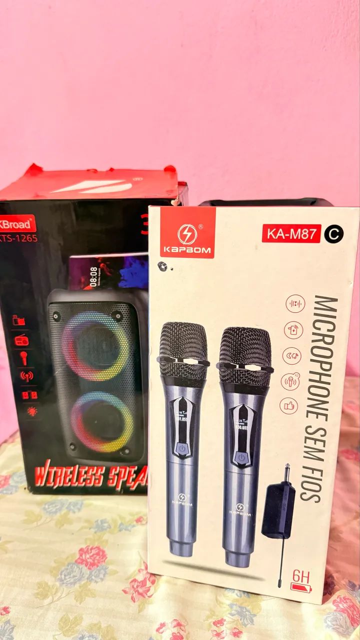 Kit Caixa de Som + 2 Microfones Sem Fio