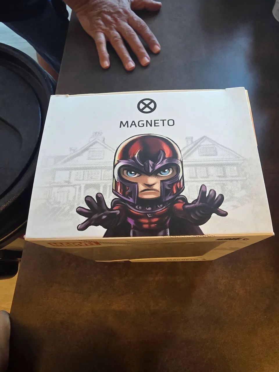 MAGNETO MINICO IRON STUDIOS - Foto 4