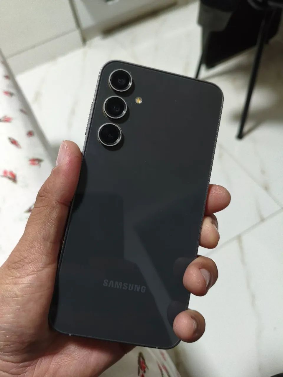 Samsung Galaxy S23 FE  - Foto 2