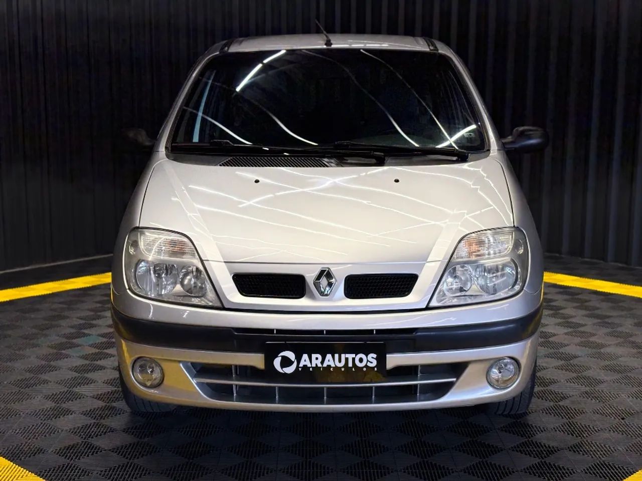 Renault Scenic Alize/ Expression 1.6 16V Mec. 2008 - Foto 2