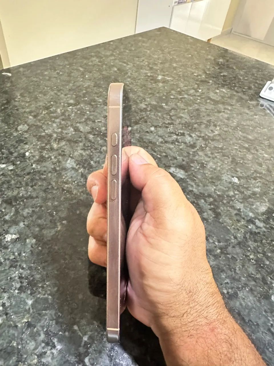 IPHONE 16 PRO MAX COM 94% ORIGINAL - Foto 2