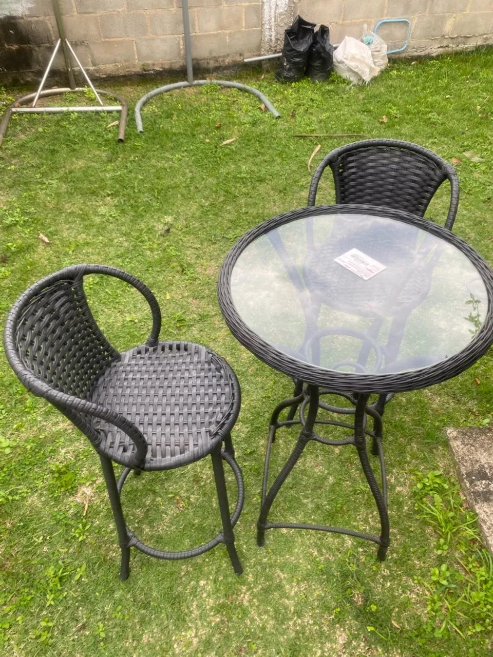 Cadeiras altas e mesa alta para área externa - Foto 3
