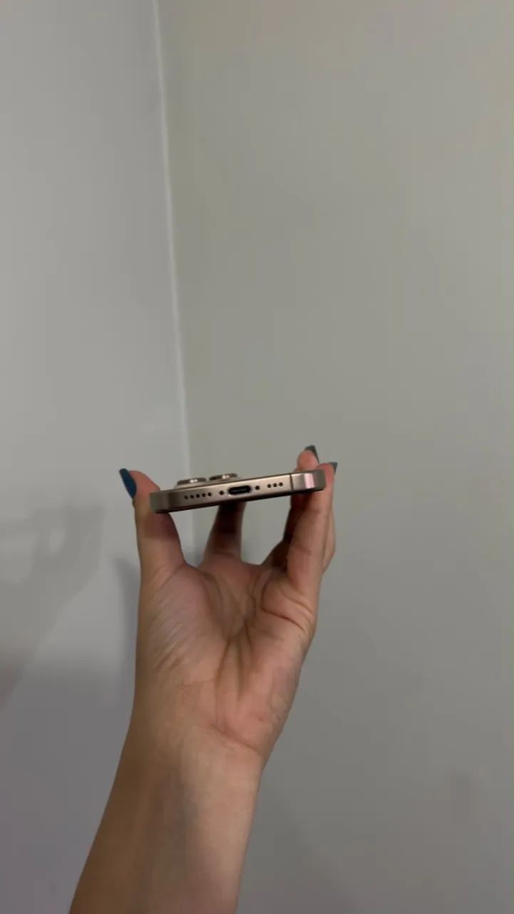 iPhone 16 Pro 128gb  - Foto 2