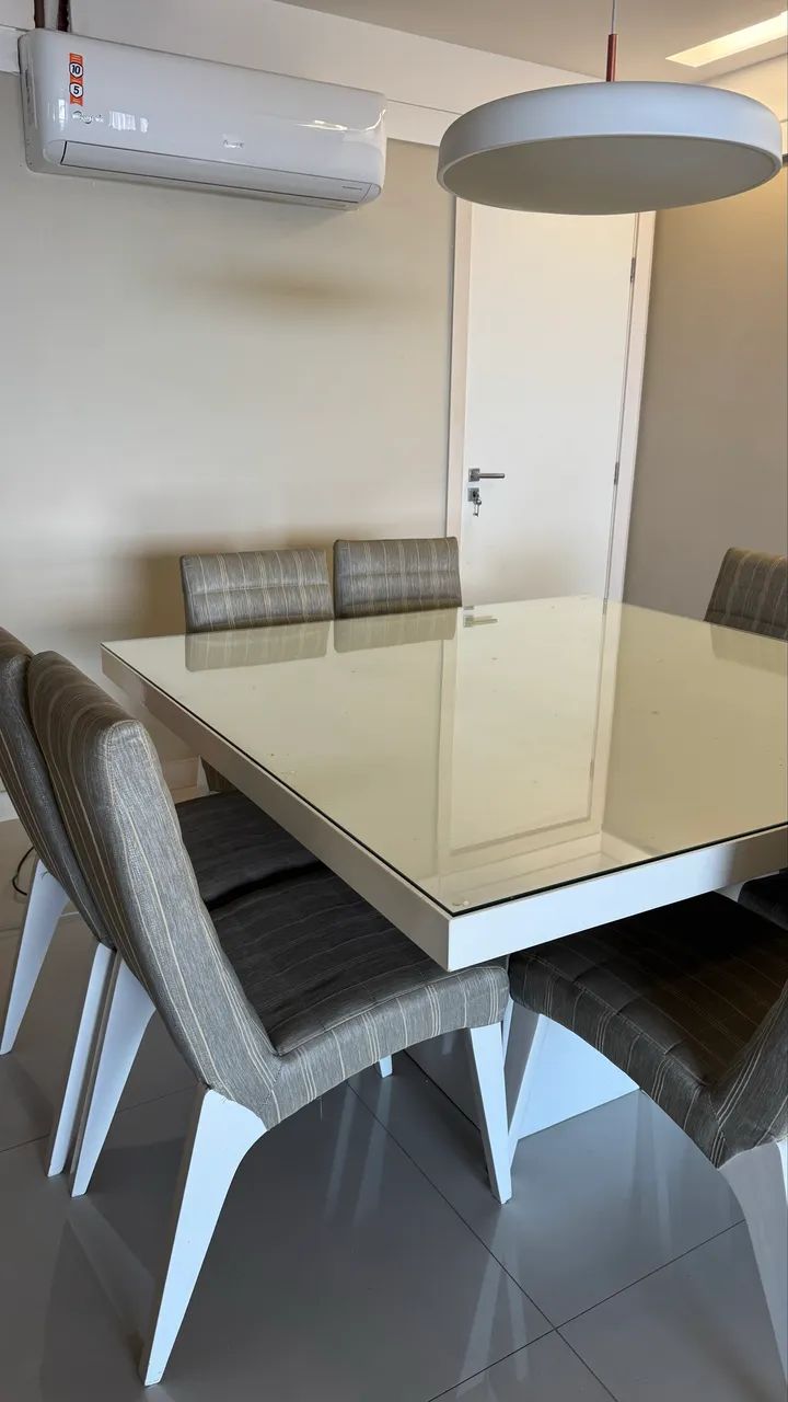 Mesa Em Laca Branca com Vidro com 8 Cadeiras  - Foto 4