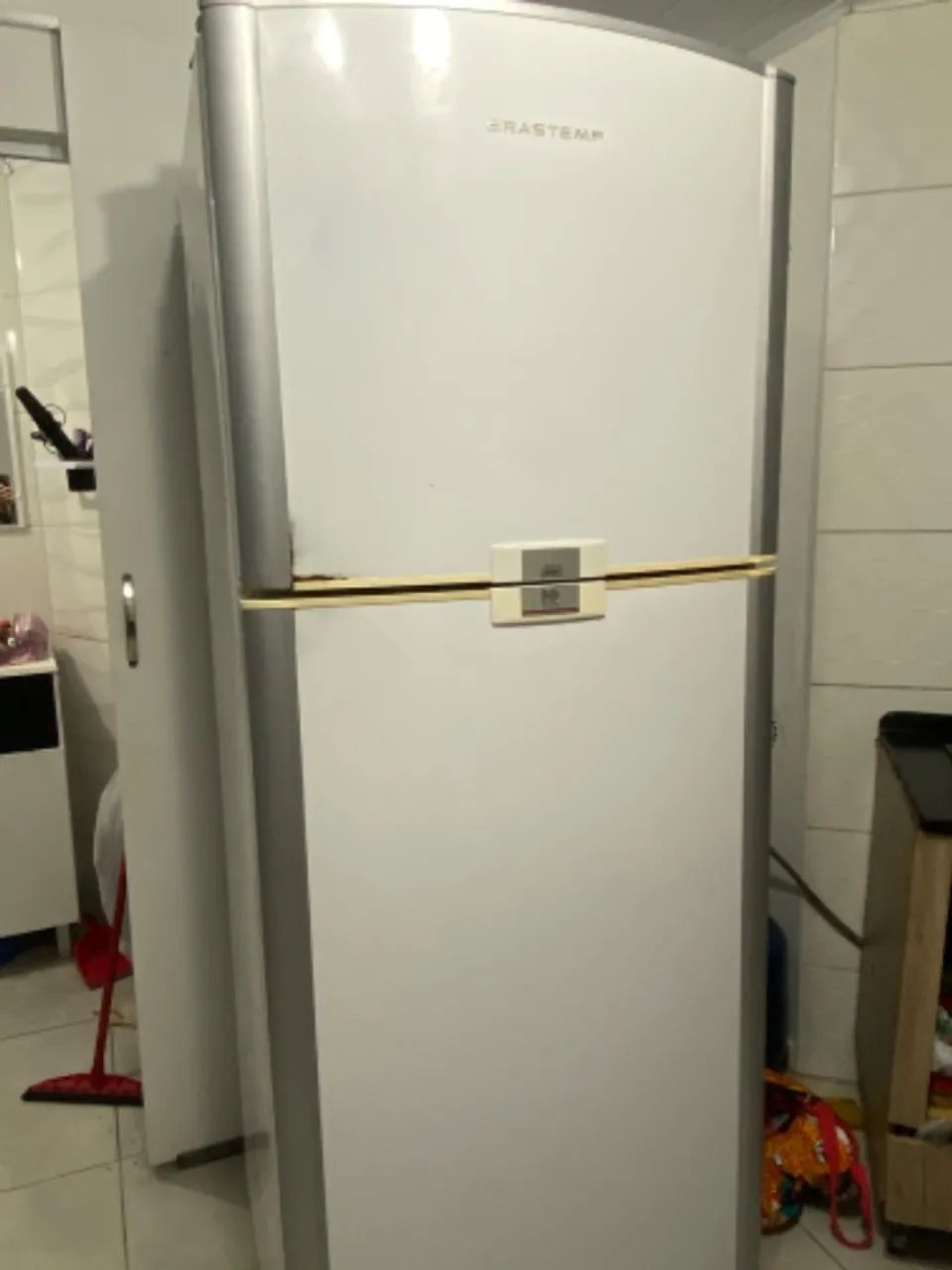 Geladeira Brastemp Modelo Brd50 Funcionando Perfeitamente