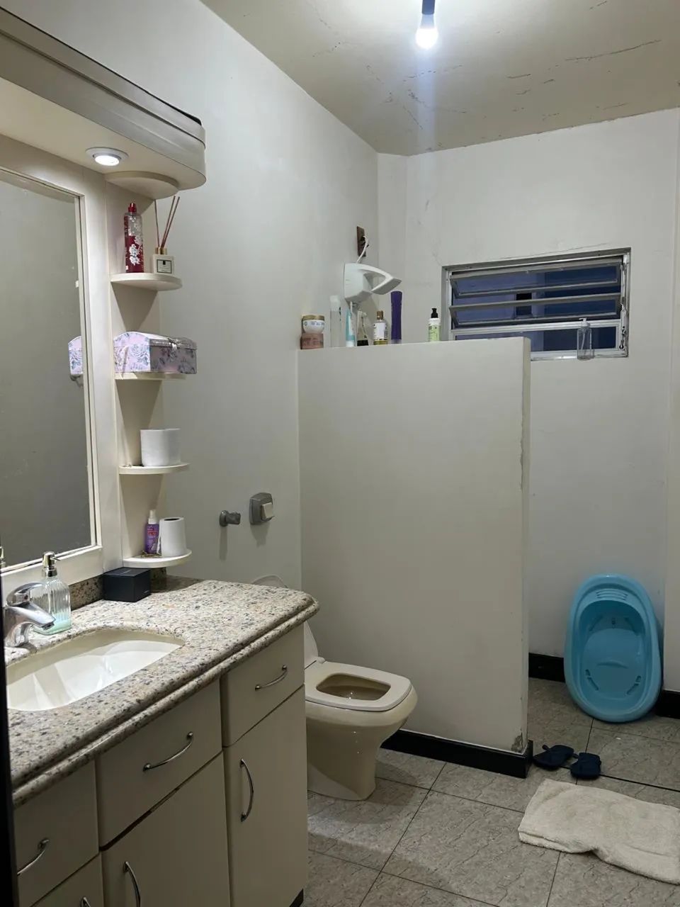 ALUGO APARTAMENTO - RIO MAINA