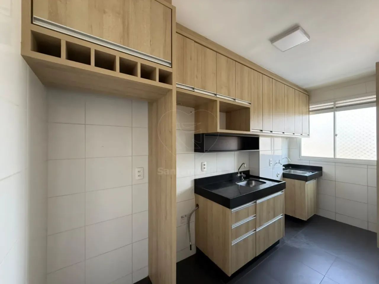 Apartamento para locação com 2 quartos no Edifício Lago Maggiore, Zona Leste de Londrina - Foto 4