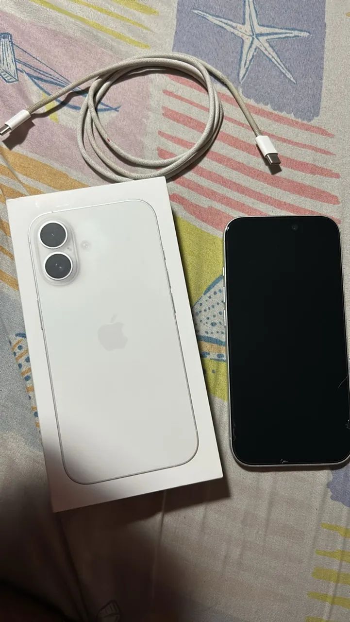 iPhone 16  - Foto 4