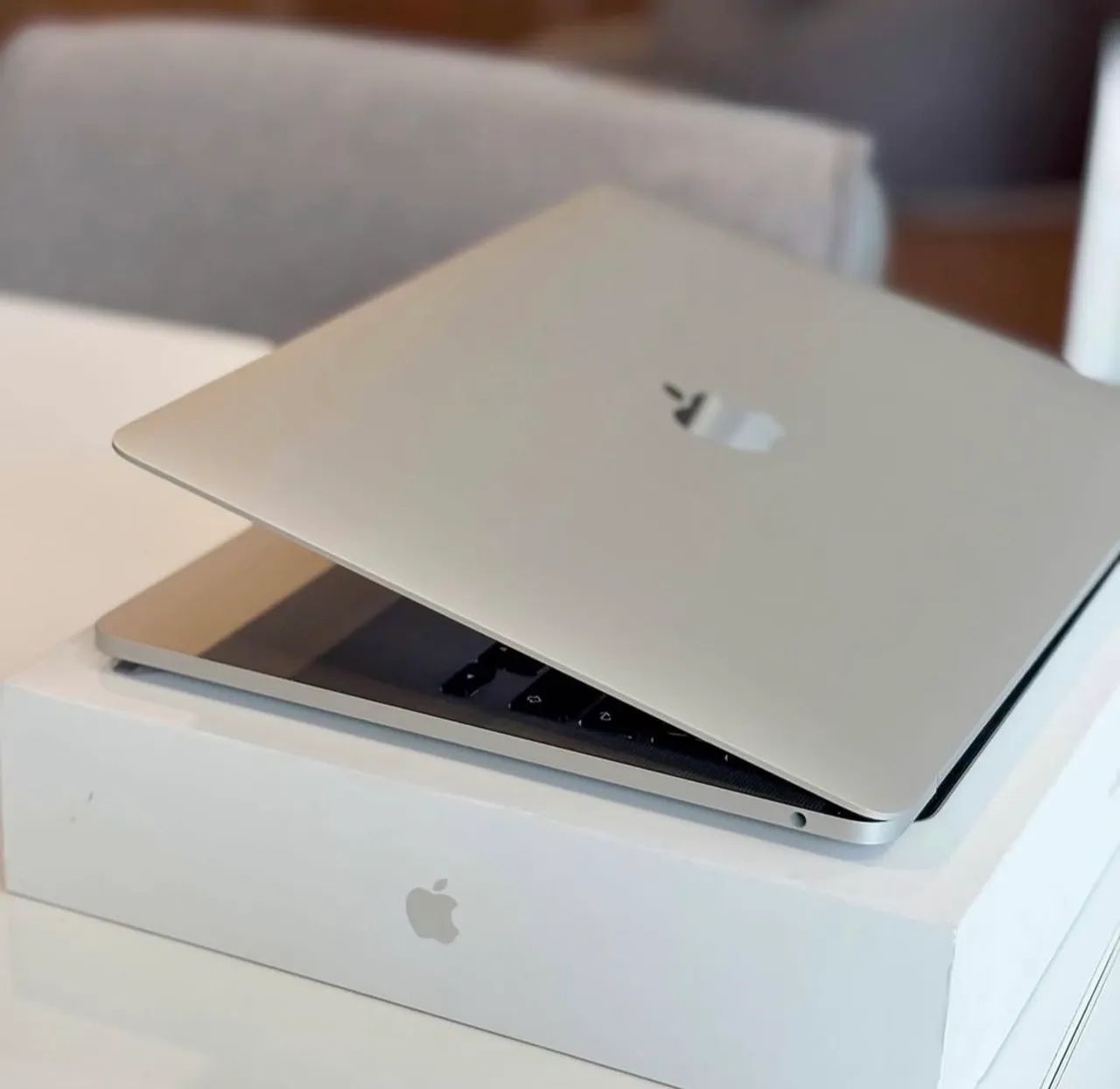 MacBook Pro 13.3 M1 - Foto 3