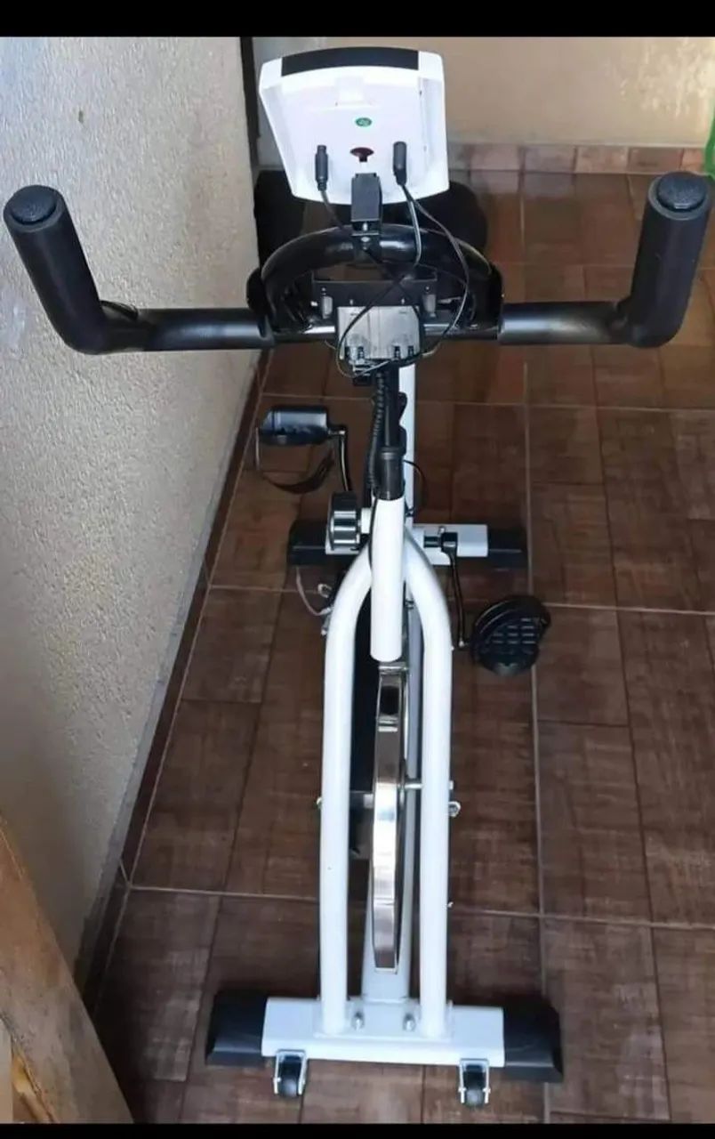 Bike ergonômica  - Foto 3