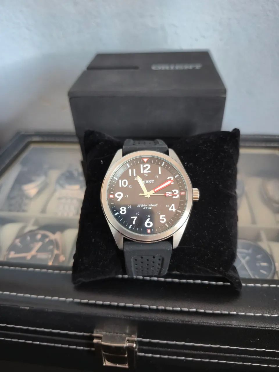 Relógio orient estilo militar