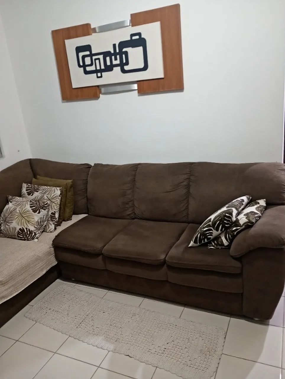 SOFÁ RESISTENTE E CONFORTÁVEL 6 LUGARES  - Foto 5