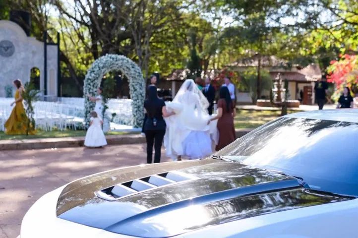 LOCAÇÃO DE CARRO PARA EVENTO - Foto 2