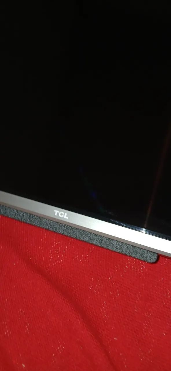 Tv TCL 46Polegadas smart nova com defeito listra na tela - Foto 2