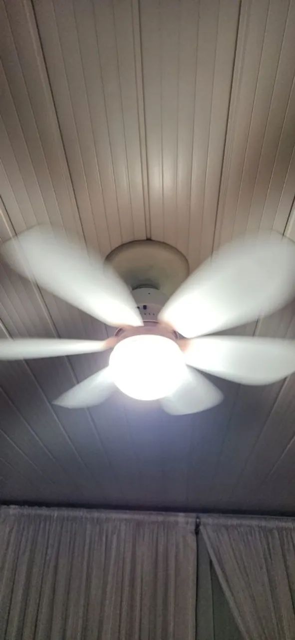Ventilador de Teto com Luminária - Torrando   - Foto 5