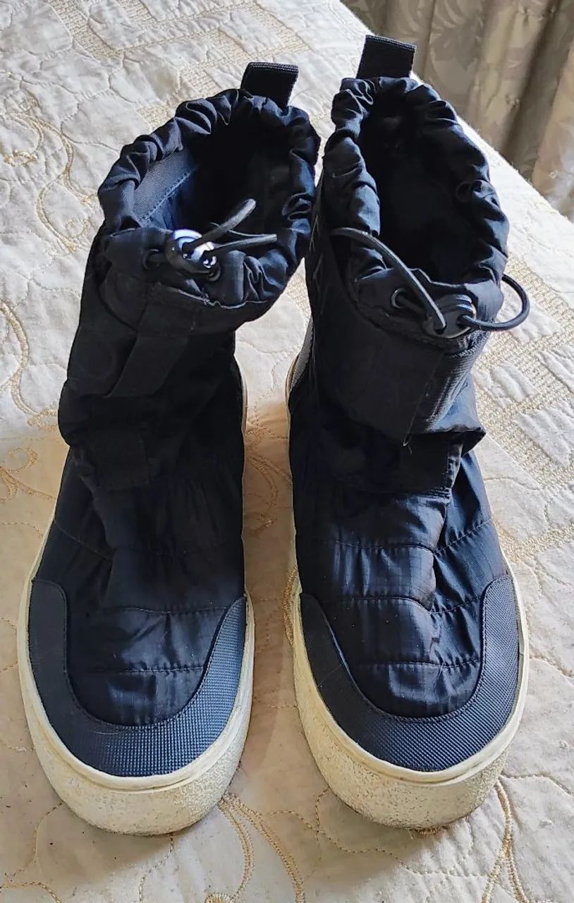Bota Farm preta 