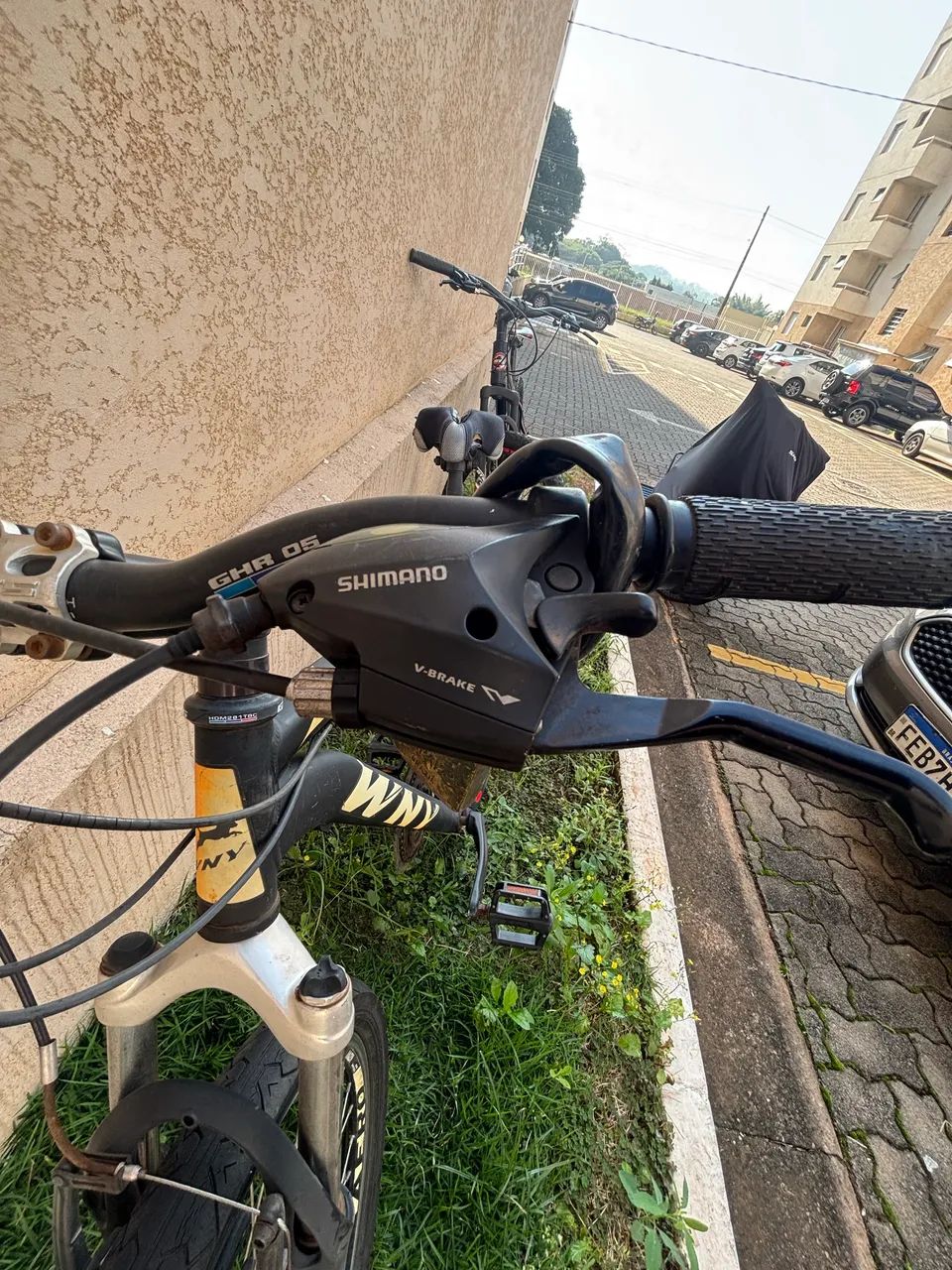 Bicicleta Aro 26 com peças SHIMANO - Foto 2