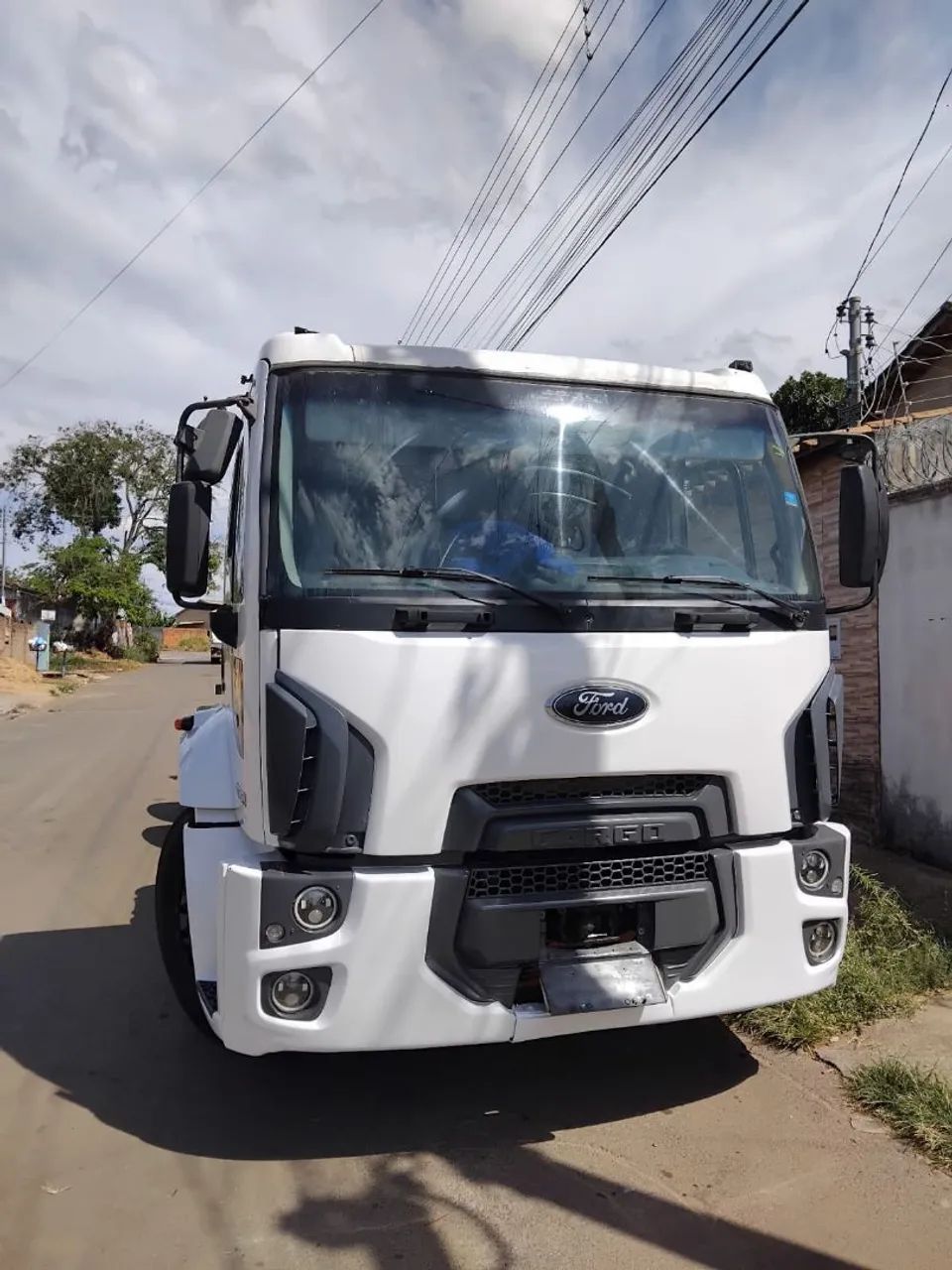 Caminhão Ford cargo 