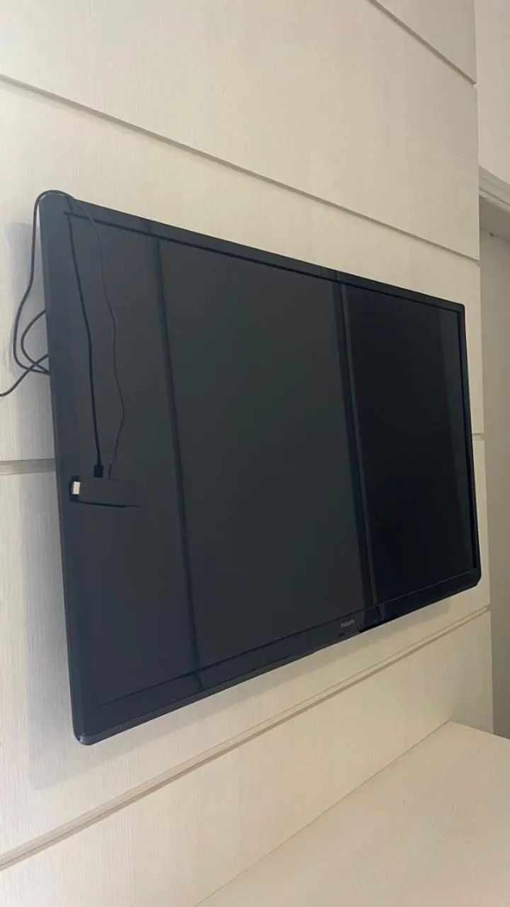 Tv 47"+ Amazon Fire Stick - Foto 2