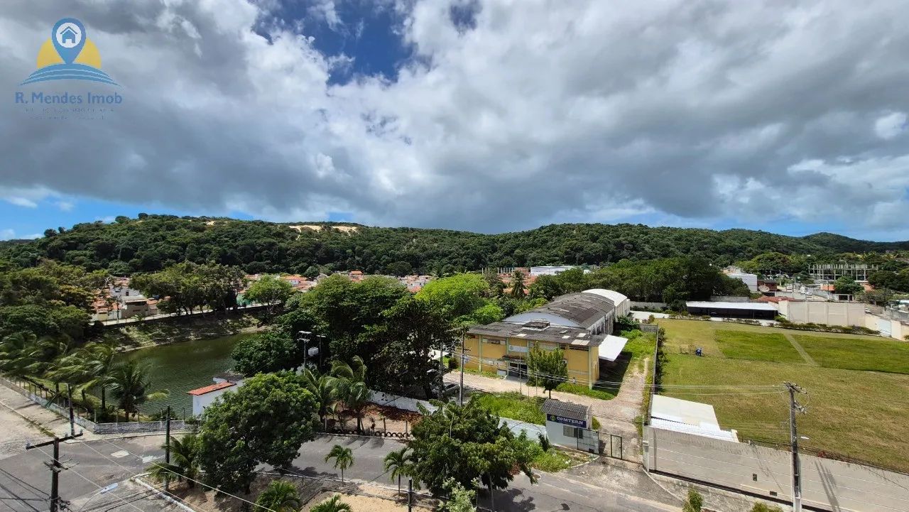 AMPLO APARTAMENTO RESIDENCIAL em MORRO BRANC