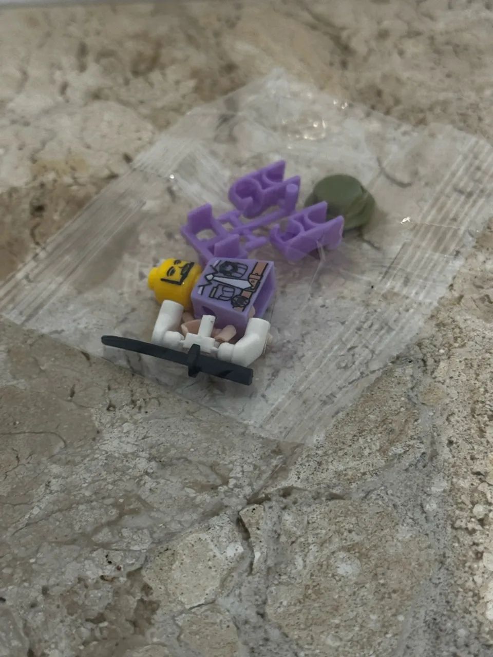 Boneco: Estilo Lego Com Espada - Lacrado - Foto 2