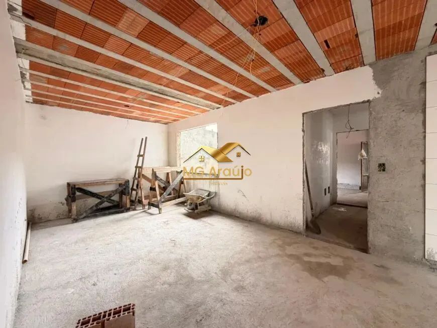 Apartamento com Área Externa, 02 Quartos, Santa Mônica, BH. - Foto 4