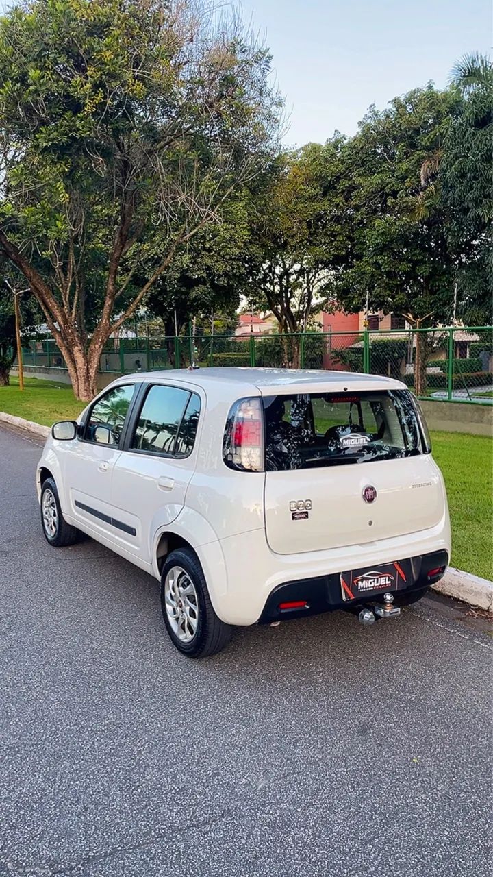 Fiat Uno Attractive 1.0 EVO Fire Flex 8V 5P 2016 - Foto 3