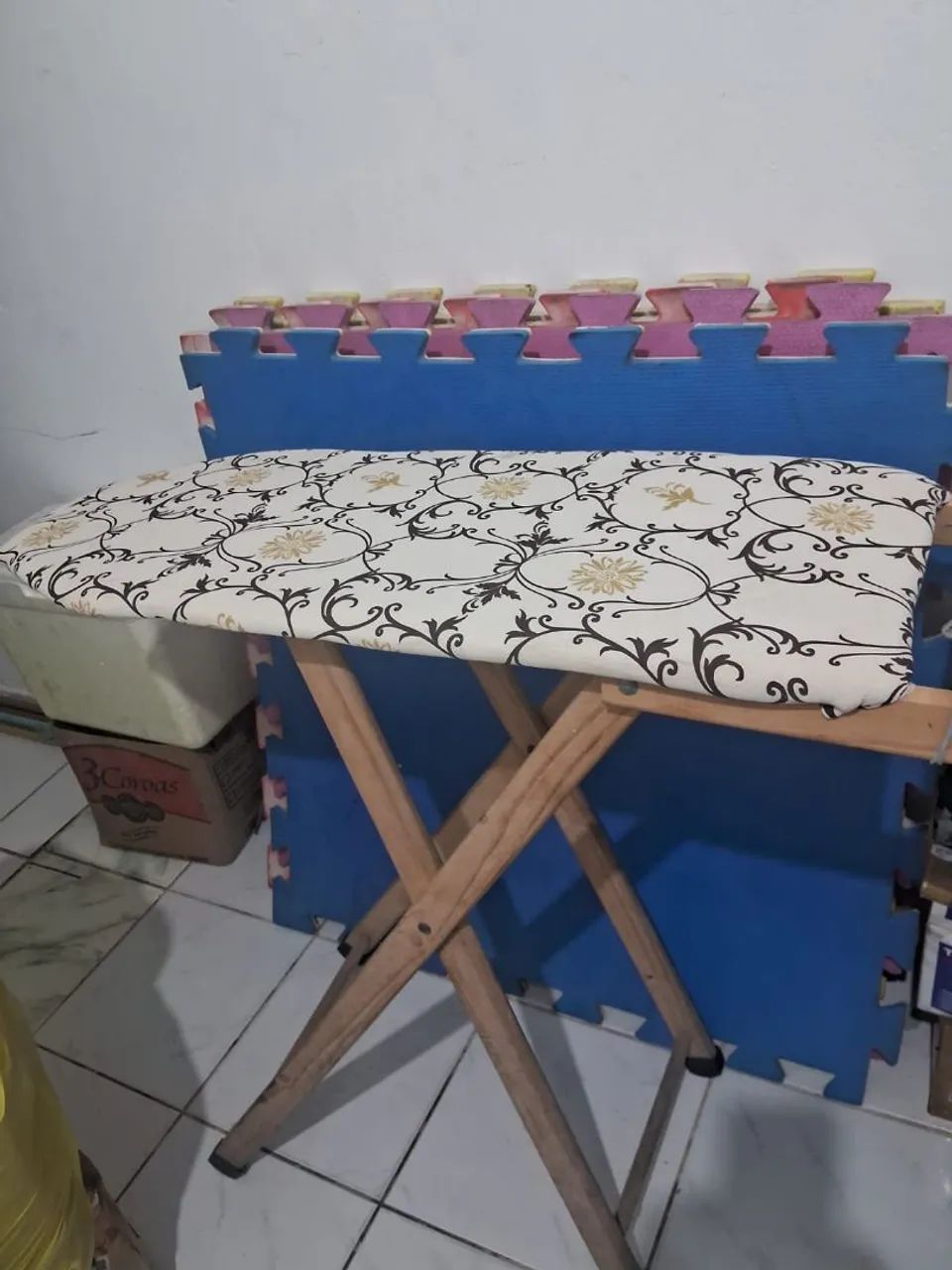 Mesa de passar roupas 