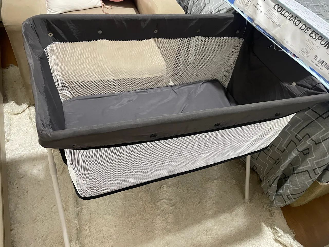 Berço Portátil para bebê com colchão  - Foto 3