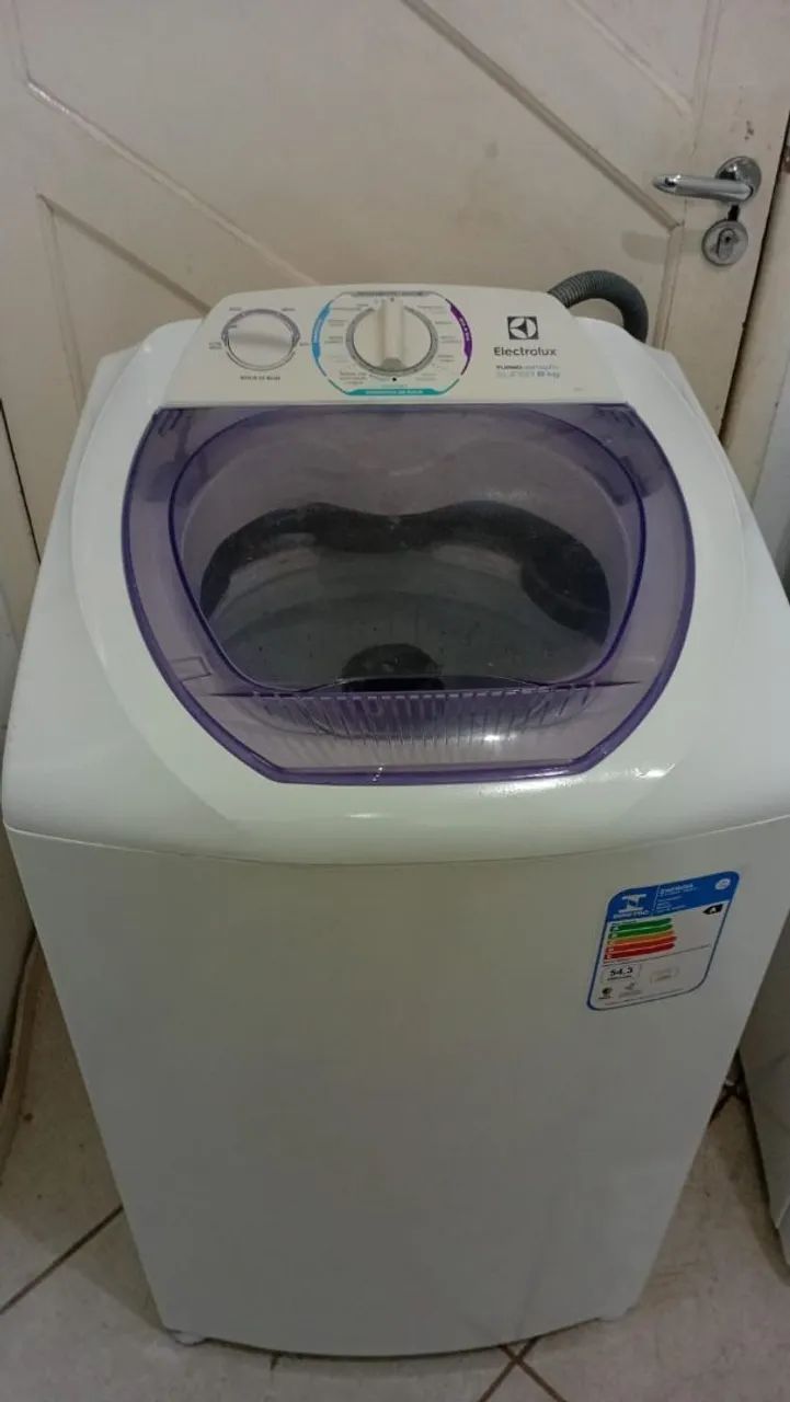 Máquina de lavar roupas Electrolux 8.1kg revisada com garantia entrega grátis !