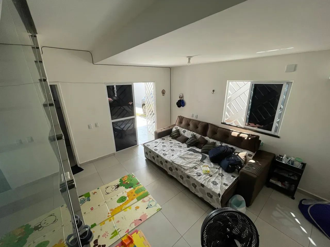 Casa Duplex com 3 suites, 5 vagas e energia solar. - Foto 3