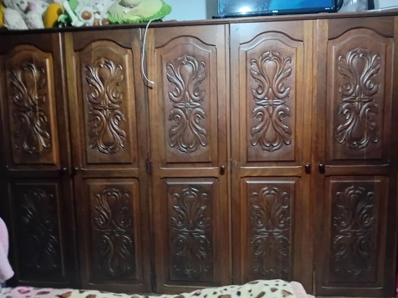 Roupeiro antigo