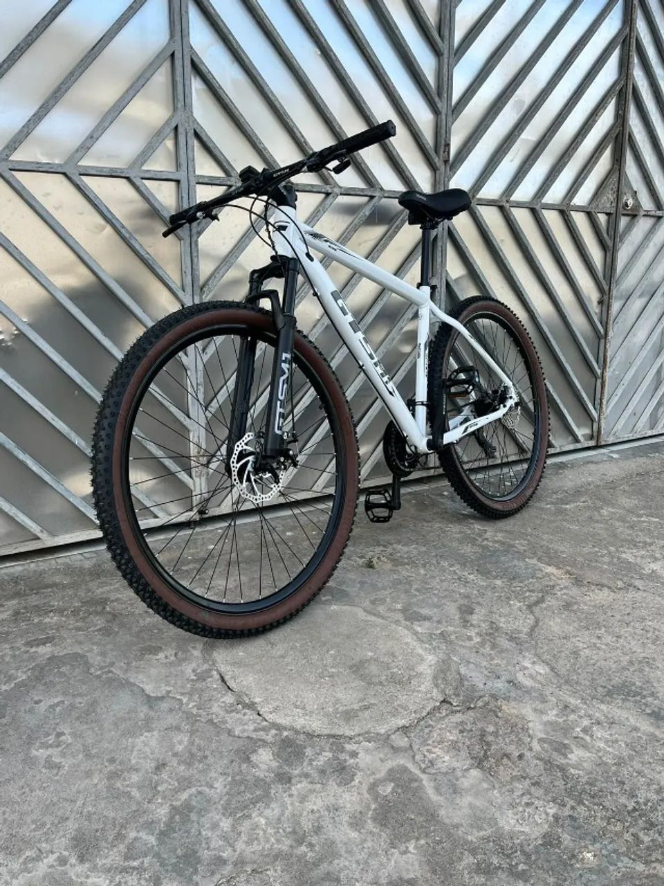 Bicicleta Aro 29 GTSM - Foto 3