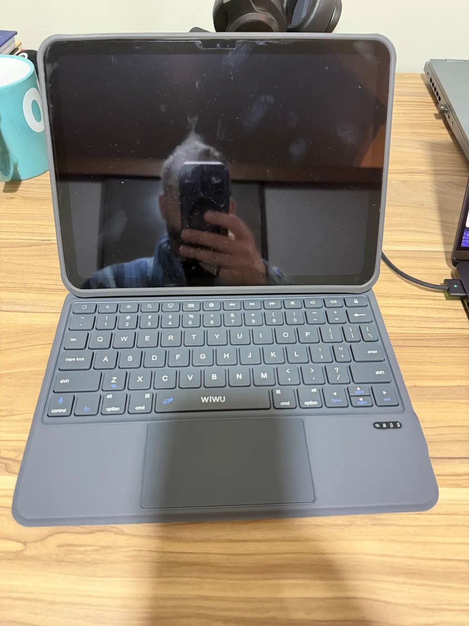 iPad A16 256GB + Apple Pencil + Teclado Magnético Premium